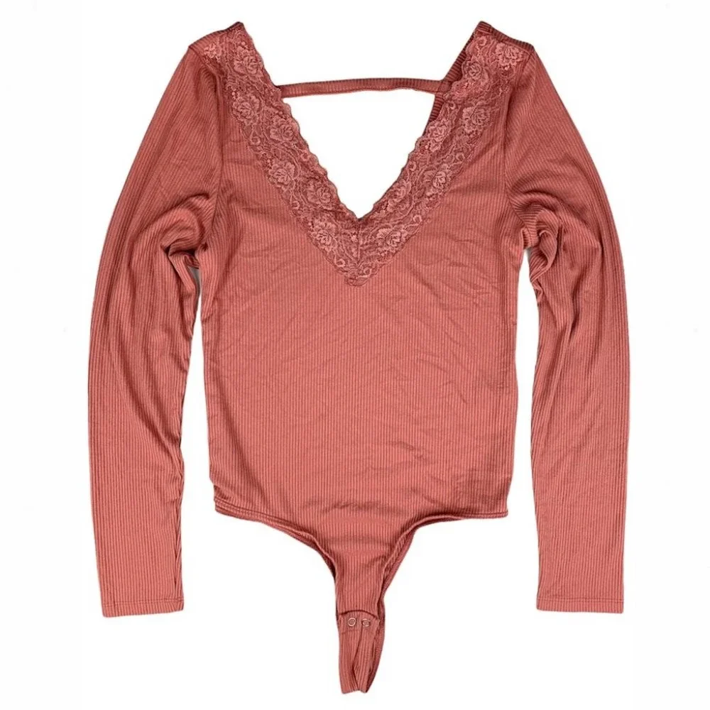 $10 CLEARANCE! Coral Ribbed Lace Long Sleeve Thong Bodysuit - Picture 4 of 9